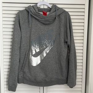 Nike Long Sleeve Gray Women’s Large Hoodie